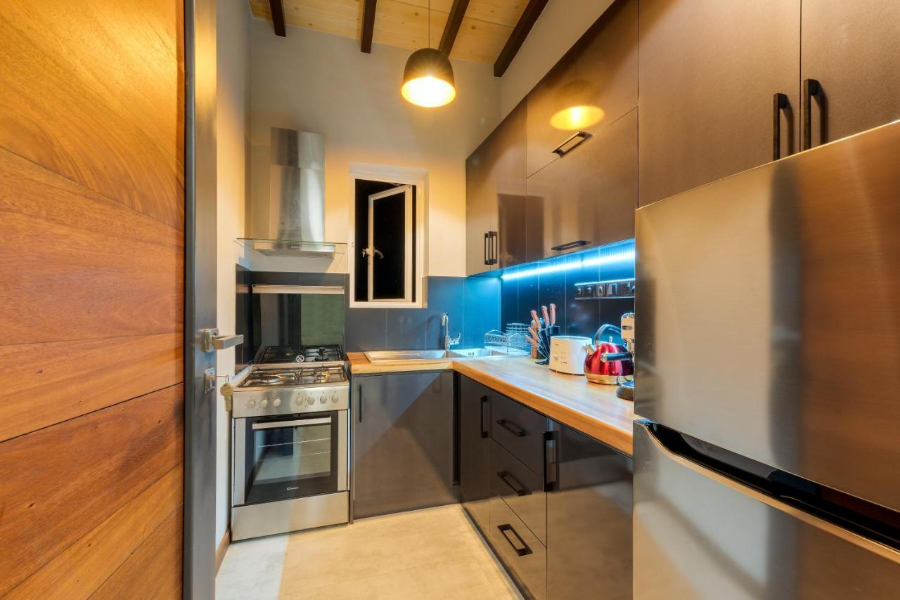 Hikka Hill Loft Apartman Hikkaduwa Kültér fotó